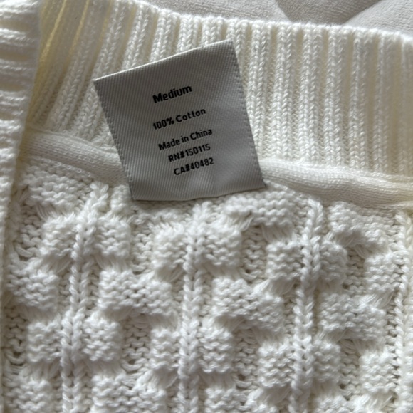 Varley Ivory Knit Textured Vest. Never worn. Size medium - Picture 3 of 6